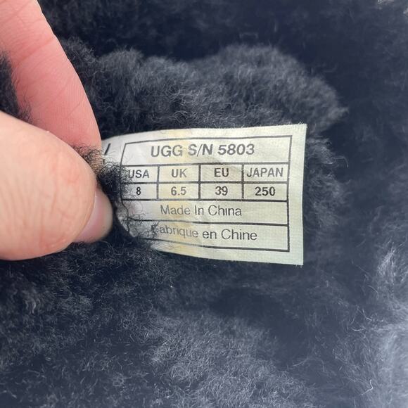 Ugg Bailey Botton Black Sherpa Lined Suede Winter Ankle Boots Size 8 - Picture 5 of 7